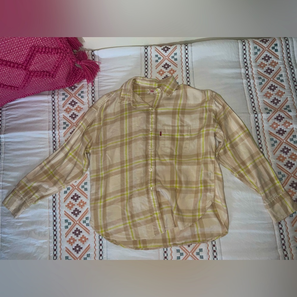 Levi’s relaxed fit flannel
